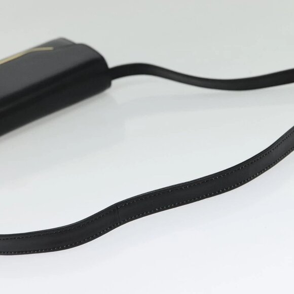 GUCCI Shoulder Bag Leather Black Gold Auth 140948 - Picture 8 of 16